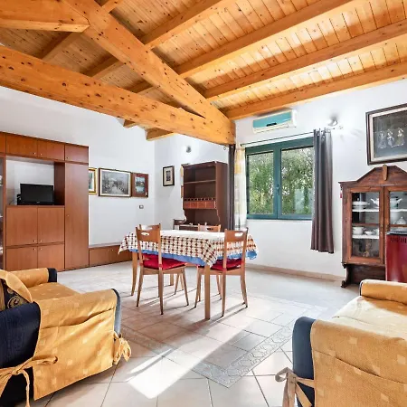 Belvilla By Oyo Manca Tatil Evi Santa Giusta